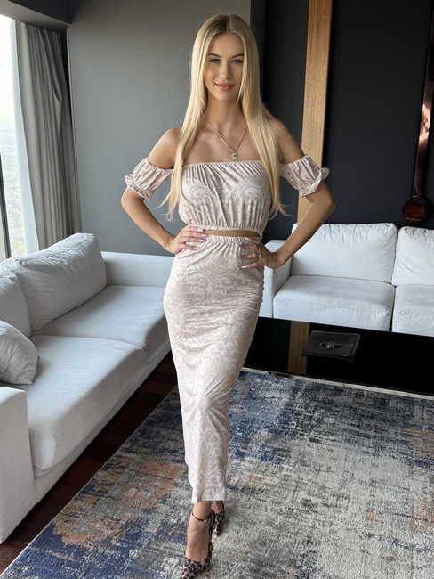 Komplet bluzka hiszpanka + spódnica maxi z wzorem Mia beżowa