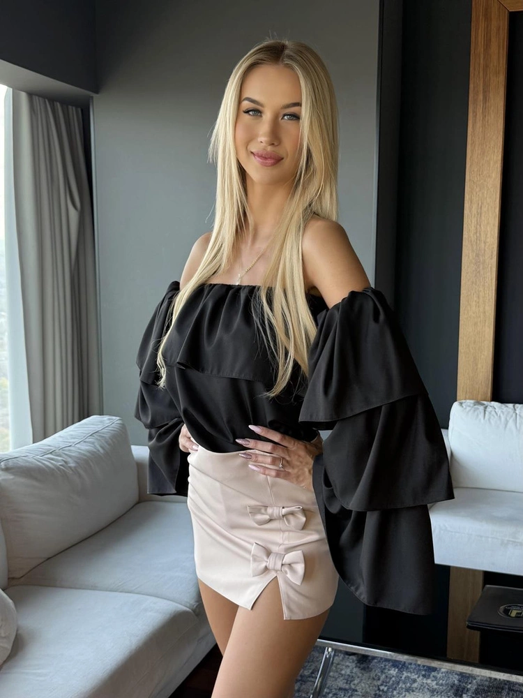 Bluzka Hiszpanka Vasari Zoa czarna